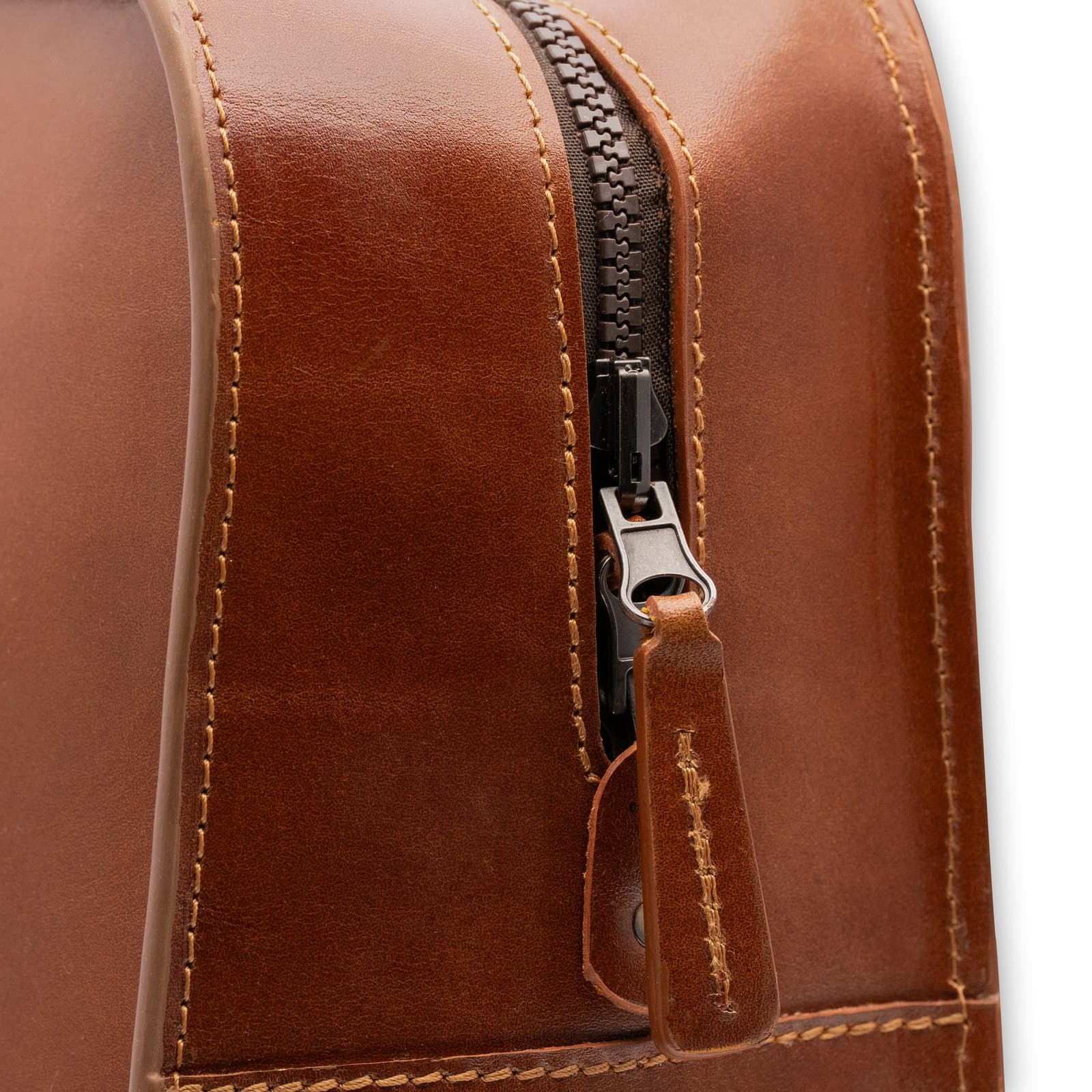 ARAS PINE Montel Backpack — detail