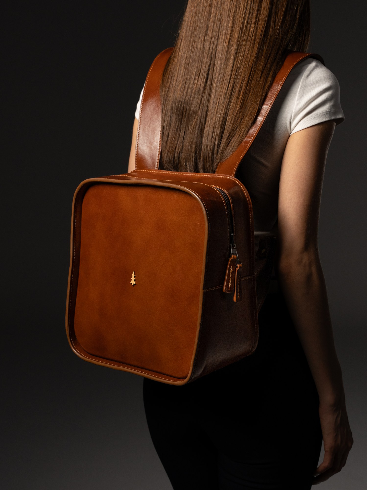 ARAS PINE Montel Backpack — worn by model — leather backpack, handmade in Türkiye