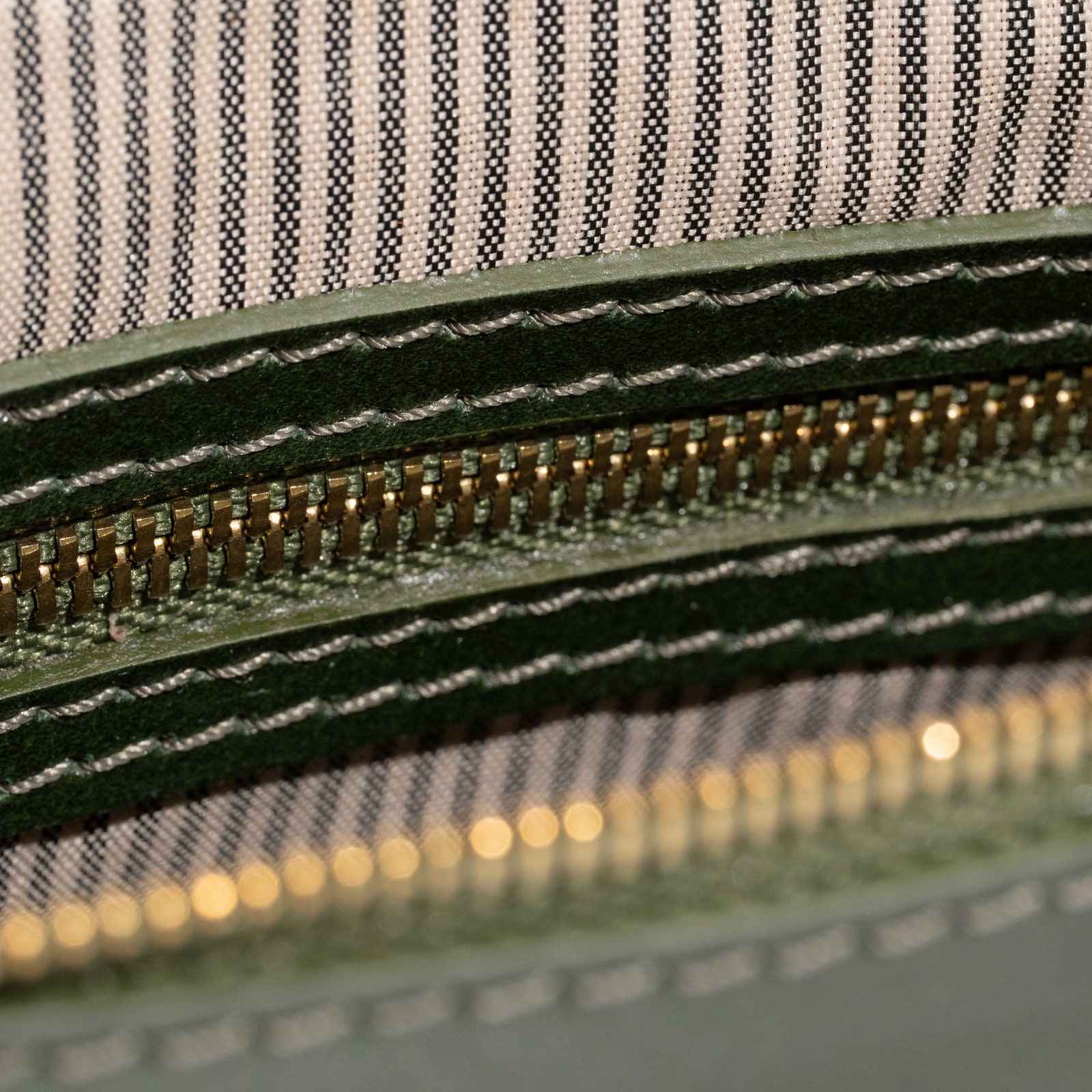 ARAS PINE — detail 2 — leather, handmade in Türkiye