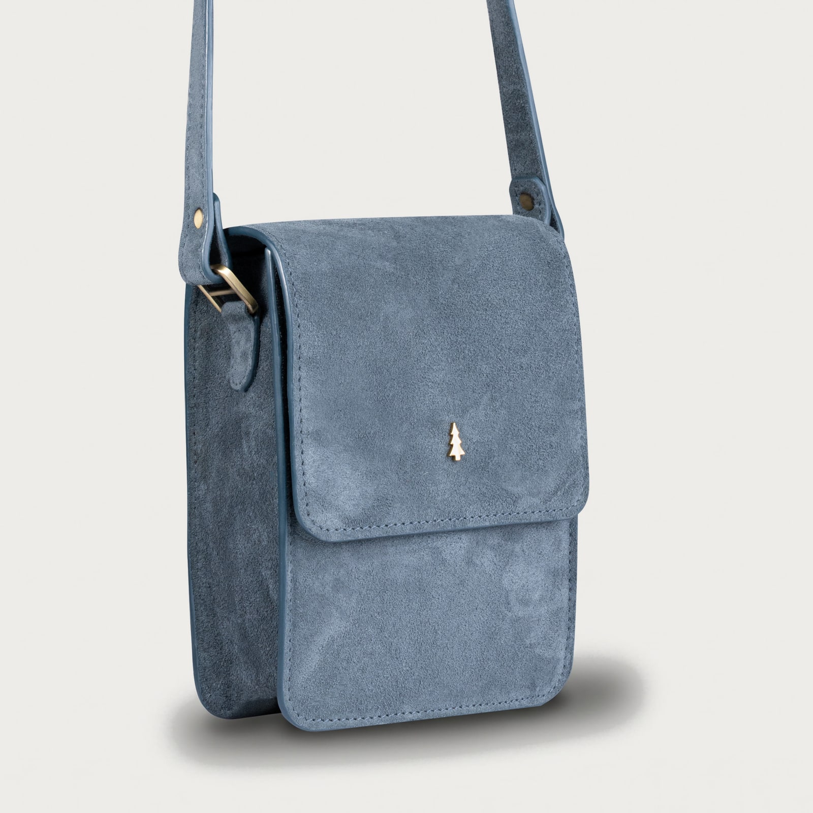 ARAS PINE Cielo Crossbody — blue-grey suede, side — leather crossbody bag (side view), handmade in Türkiye