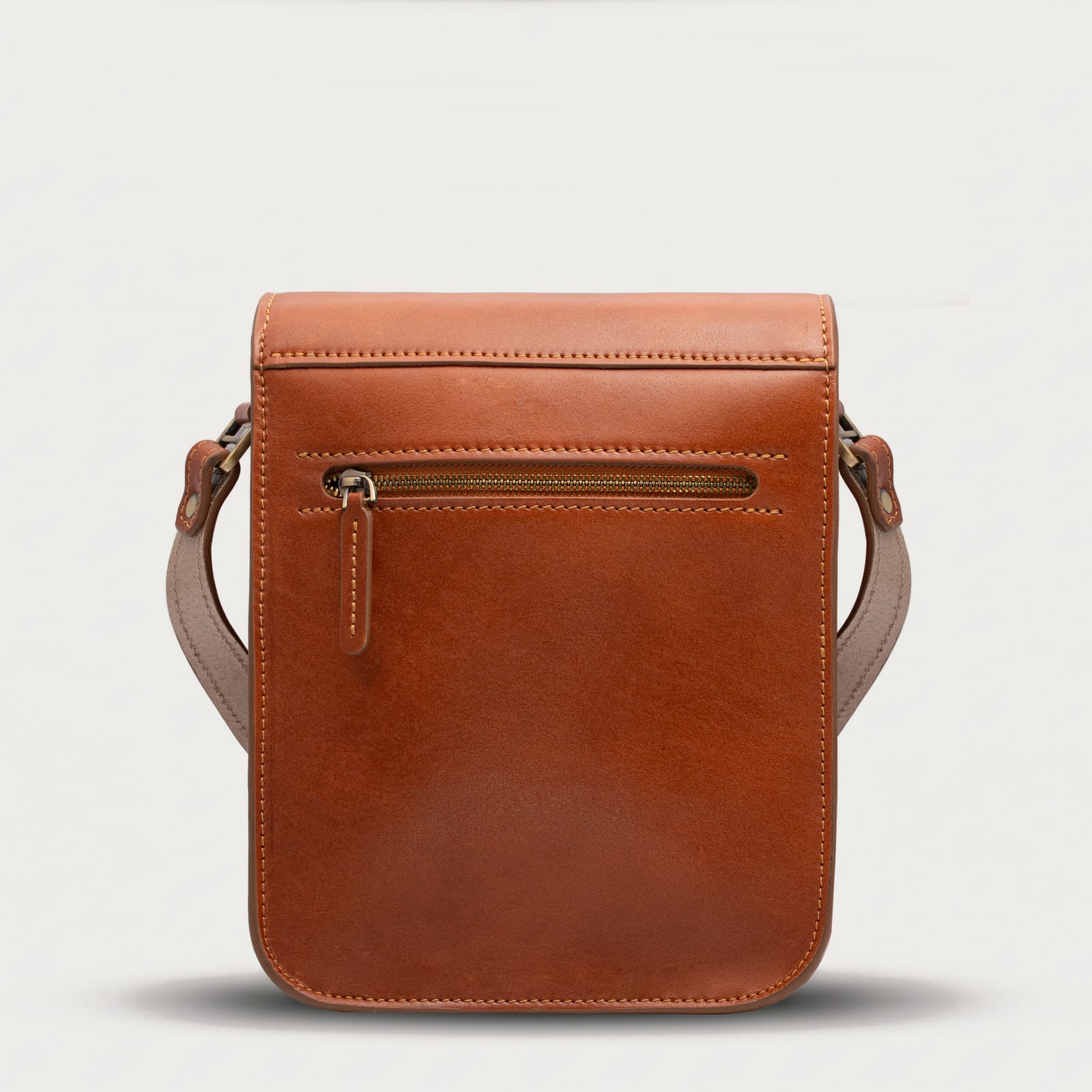 ARAS PINE Vittore Crossbody — tan calfskin, back — leather crossbody bag (back view), handmade in Türkiye