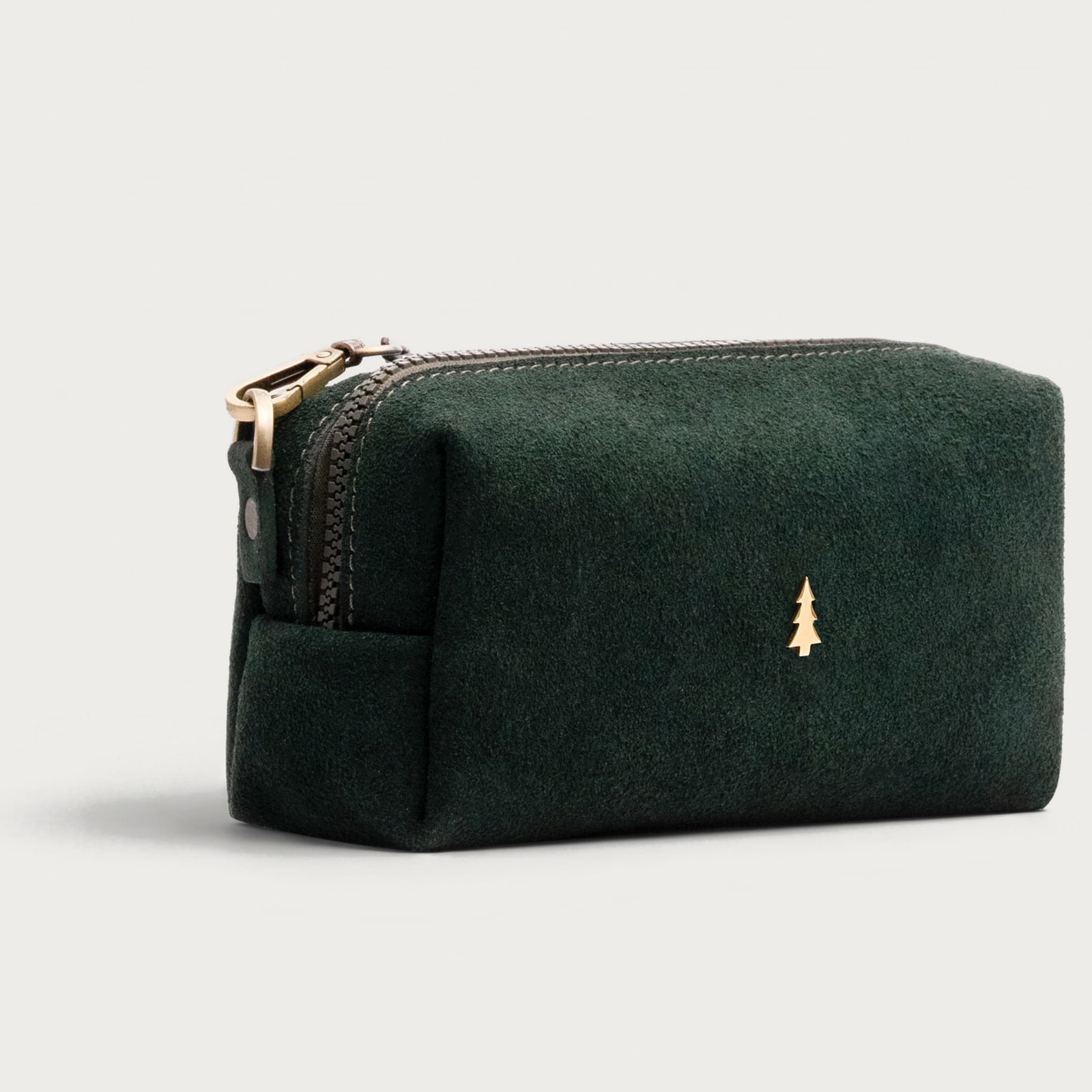 ARAS PINE Ivrea Crossbody — green suede with brass chain, side — leather crossbody bag (side view), handmade in Türkiye
